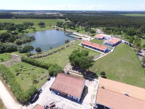Agroturismo Monte Do Lago, Peg�es