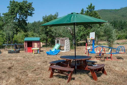 Agroturismo Casa De Campo De Oliveiras