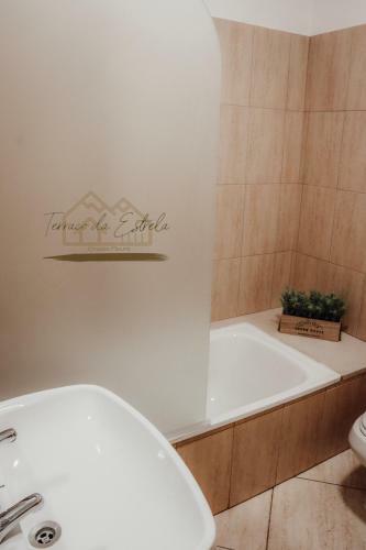 Terra�o Da Estrela Chal�s Moura