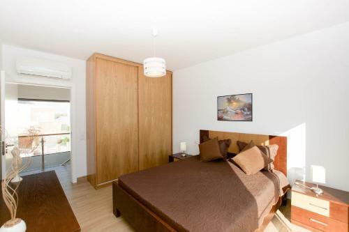 Villa Alto Da Colina - Vila Moderna E Espa�osa - Top Localiza��o