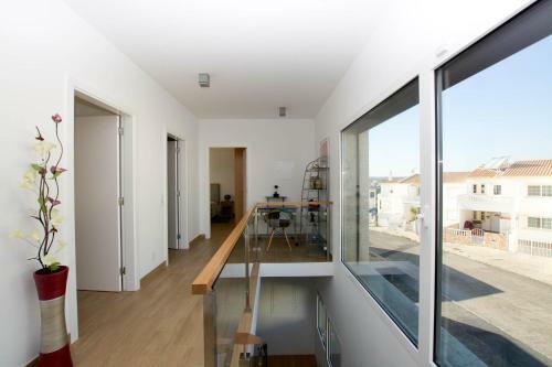 Villa Alto Da Colina - Vila Moderna E Espa�osa - Top Localiza��o