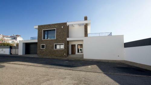 Villa Alto Da Colina - Vila Moderna E Espa�osa - Top Localiza��o