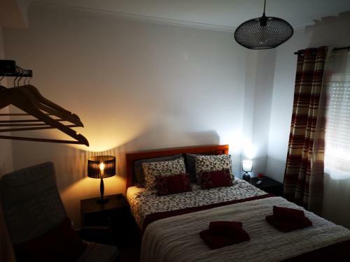 Hostal Peniche Surf Lodge 2