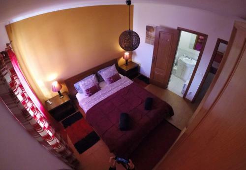 Hostal Peniche Surf Lodge 2