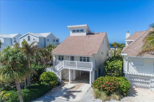 Woodwind Beach 10 Holiday Home