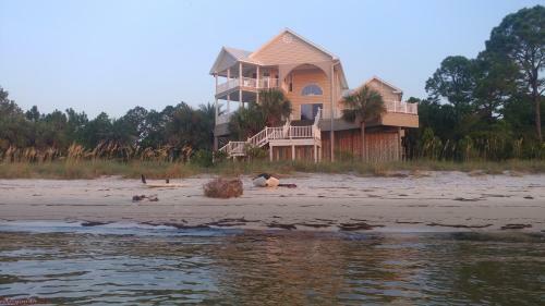 Villa Paradise By The Sea