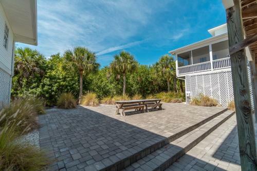 Sable Palm Hidden Gem Home