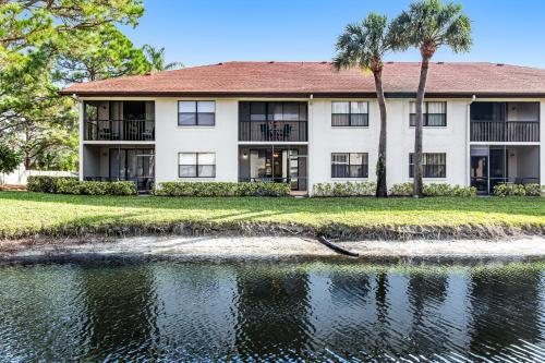 Shorewalk 103