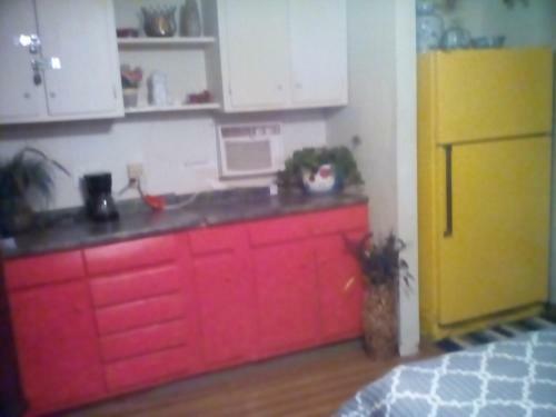Bed & Breakfast Rainbow Rooming House