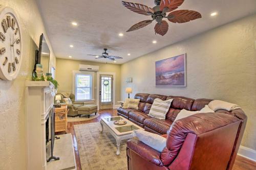 Bright Bradenton Retreat 1 Mi To Downtown!