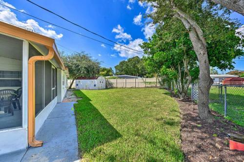 Sunshine State Cottage About 9 Miles To Beaches!