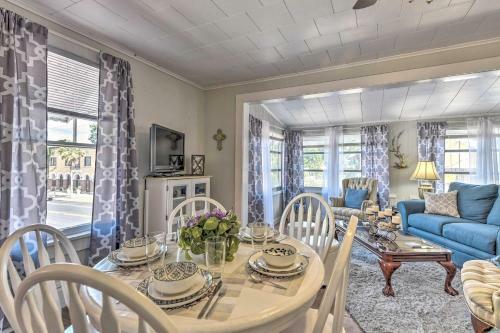Crescent City Apartment With Easy Lake Access!