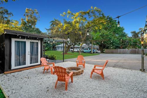 Hostal Oasis Container Home On 3 Acres