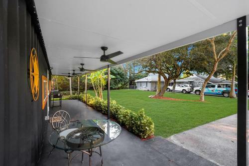 Hostal Oasis Container Home On 3 Acres