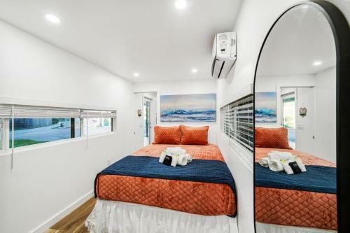 Hostal Oasis Container Home On 3 Acres
