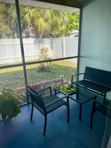 Sparkling 2bed 1bath Beach Home - Unit 214