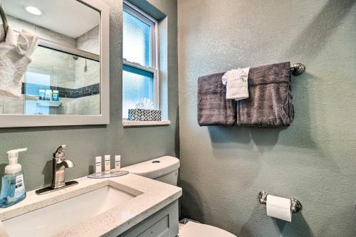 Lovely Clearwater Home With Screened Lanai!