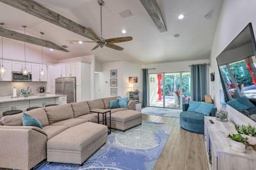 Chic Cocoa Beach Oasis - Steps To Atlantic!