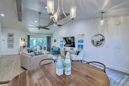 Chic Cocoa Beach Oasis - Steps To Atlantic!
