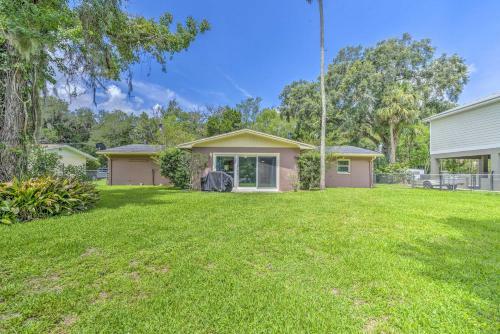 Waterfront Home With Kayaks Boat, Fish And Hike!