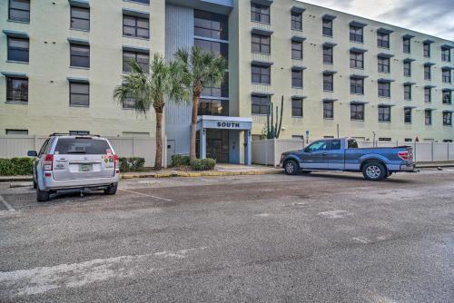 Apartamento Clearwater Condo Retreat About 4 Mi To Beach!