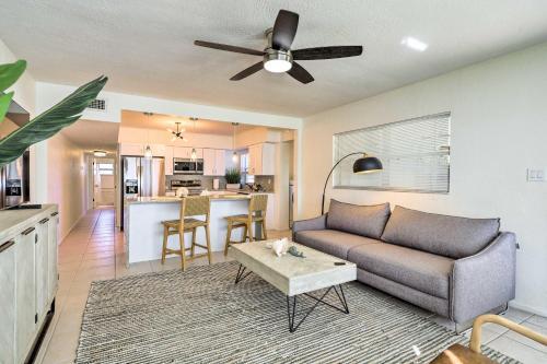 Cute And Cozy Florida Duplex Walk To Beaches!