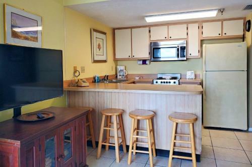Sunglow Resort Condo Unit 707