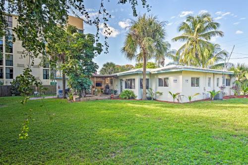 Apartamento Modern Studio With Fire Pit - 1 Block To Beach!