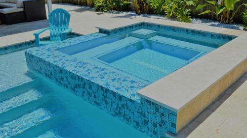 Villa Deerfield-private Resort Style Home Mins To The Beach