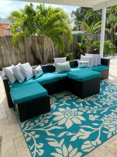 Villa Deerfield-private Resort Style Home Mins To The Beach