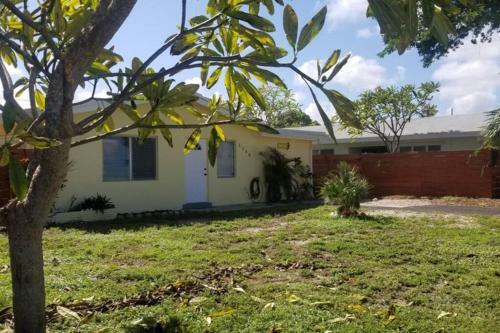 Apartamento 1340 Se 2nd St. Deerfield
