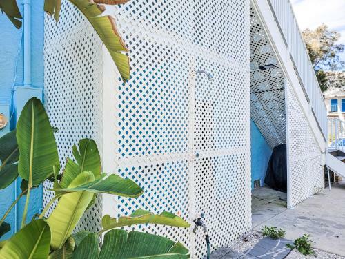 Apartamento Sunset Views + Steps From The Beach Duplex