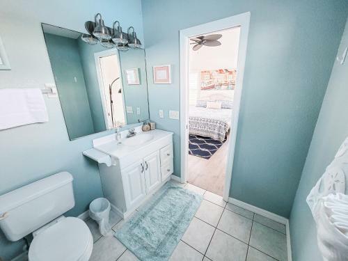 Apartamento Sunset Views + Steps From The Beach Duplex