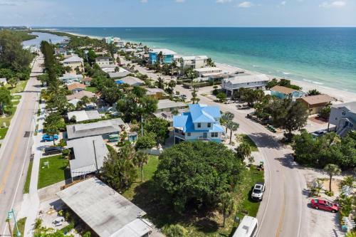 Apartamento Sunset Views + Steps From The Beach Duplex