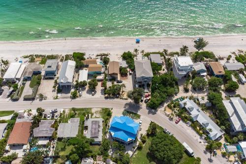Apartamento Sunset Views + Steps From The Beach Duplex