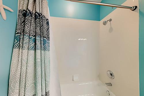 Sea-renity Luxury Villa 8284