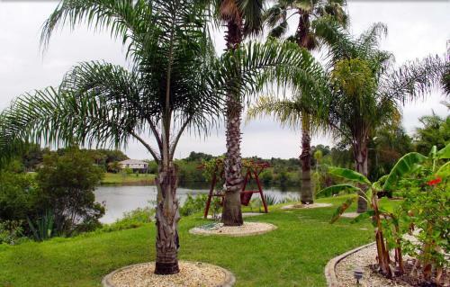Luxury Home Heated Pool Spa Fishing Pier Wifi