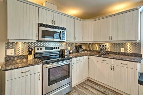 Hutchinson Island Home With Heated Pool Near Beach!