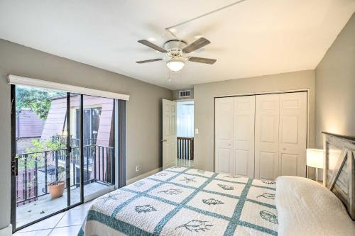 Beachy Fort Myers Townhome About 10 Mi To Ocean!