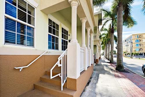 Fort Meyers Townhome