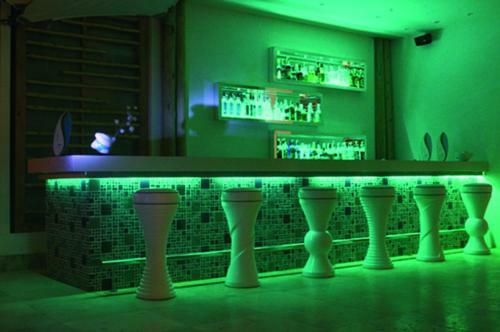 Hotel Dco Suites Lounge & Spa