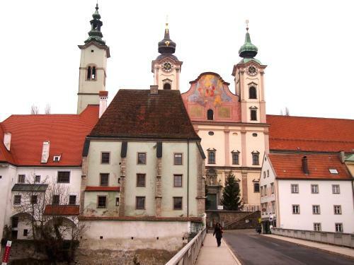Steyr City Apartment Mit 2 Schlafzimmer