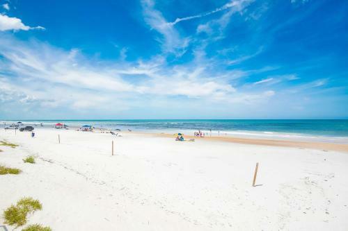 Apartamento Oceanfront Daytona Beach Condo With Shared Pool