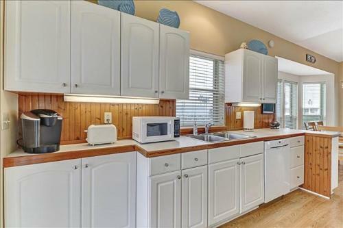 2641a S Fletcher Ave Home