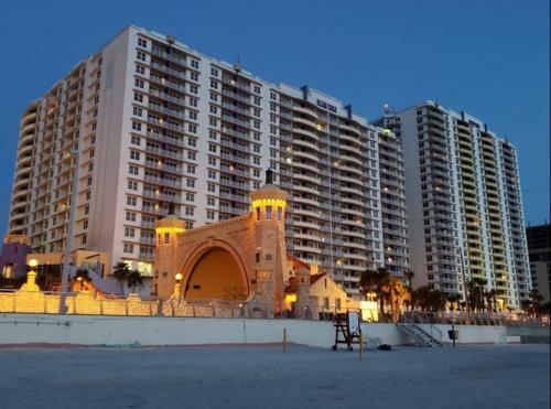 Apartamento Ocean Walk Resort 2br Ocean Front Condo 1701