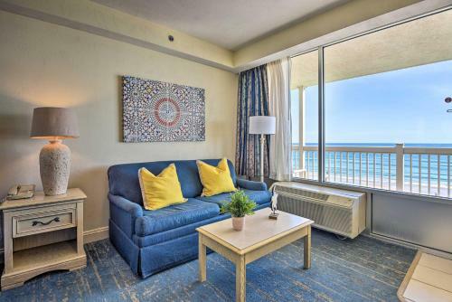 Apartamento Breezy Beachfront Studio With Resort Amenities!