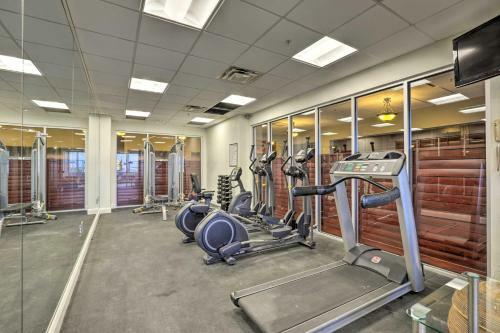 Apartamento Breezy Beachfront Studio With Resort Amenities!