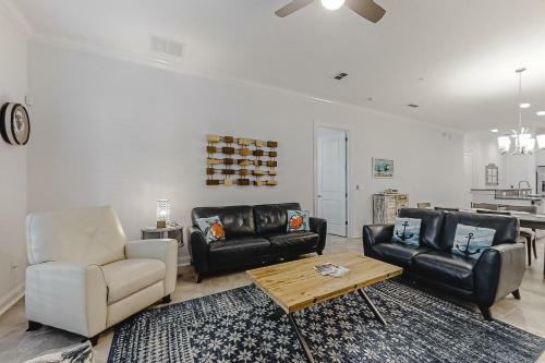 1503 Summerwoods