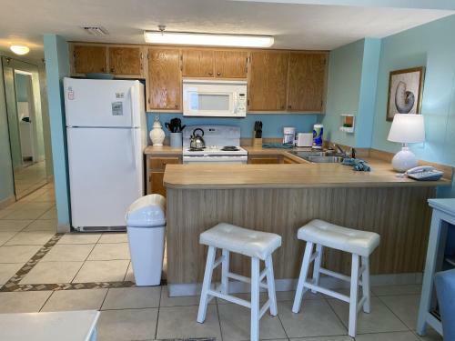 Apartamento Tropical Suites At Sunglow Resort