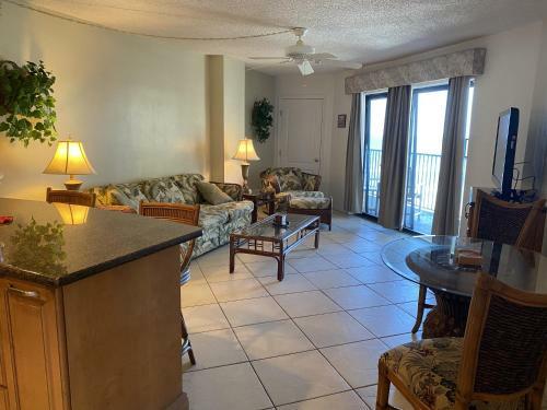 Apartamento Tropical Suites At Sunglow Resort